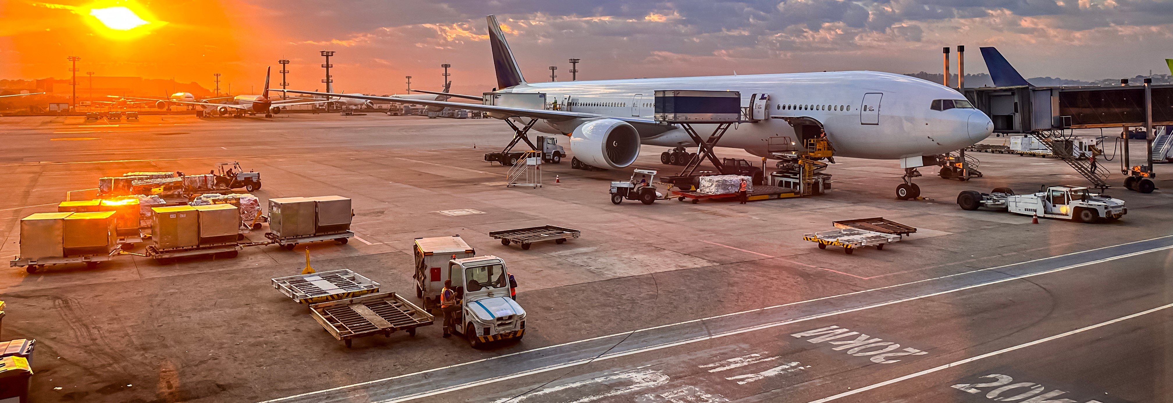 Transforming Airline Ops - Header1