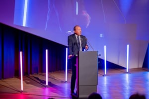 Minister Roth
