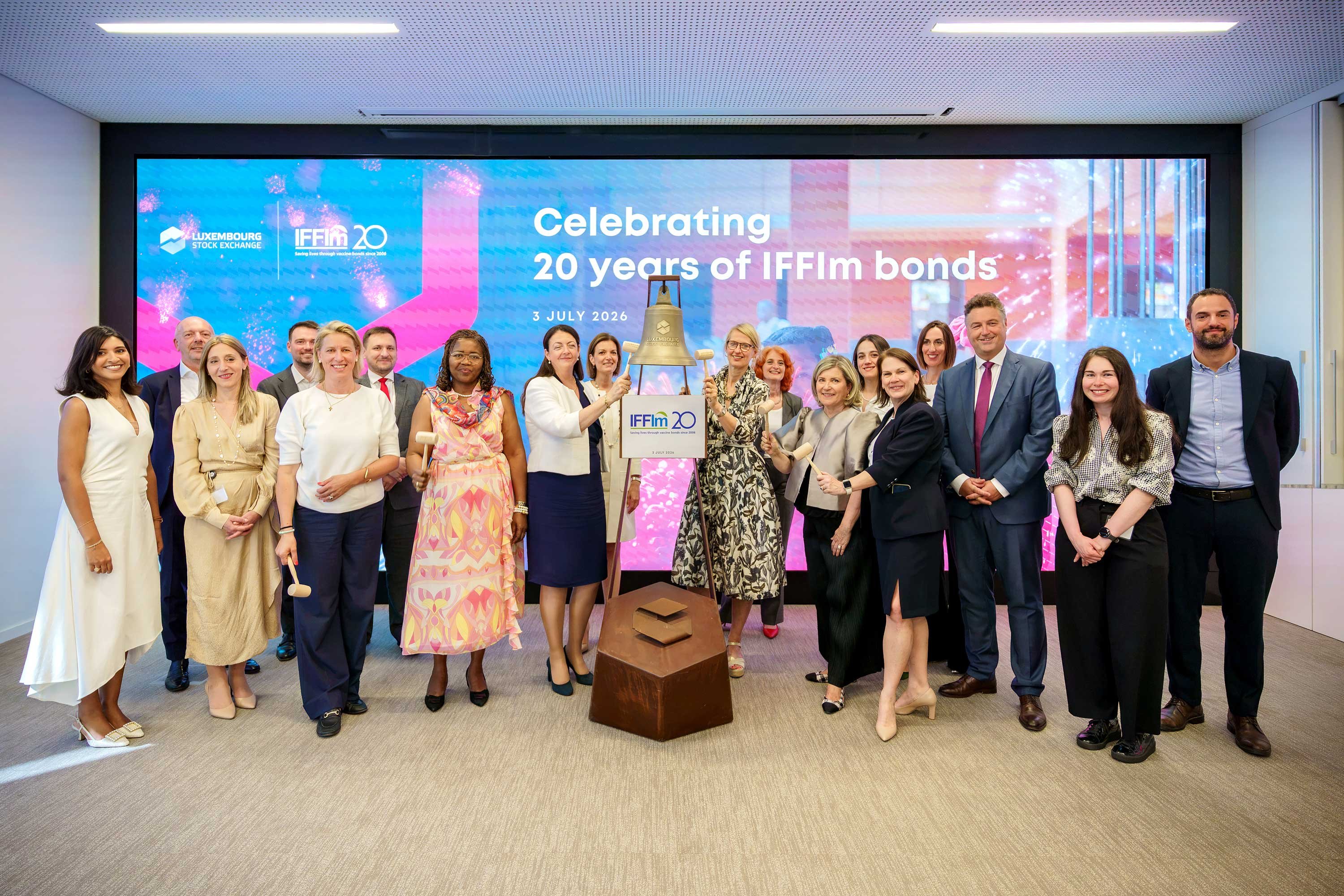 Picture of the Ring the bell celebrating 20 years of IFFIm bonds