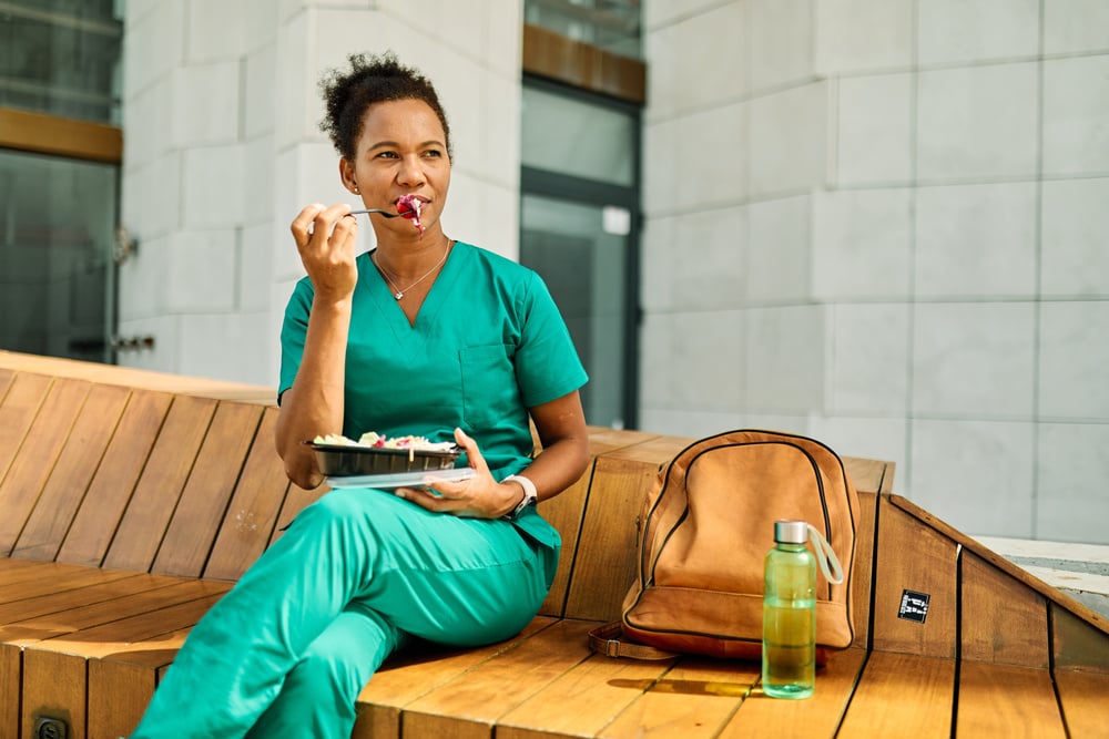 inreach-why-are-hospitals-expanding-vending-instead-of-cafeterias