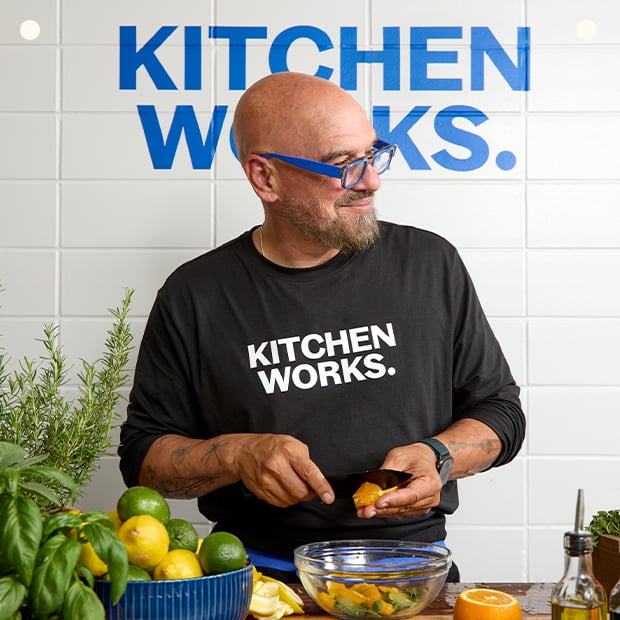 kw-michael-symon-cardfeature-real-chefs-620x620