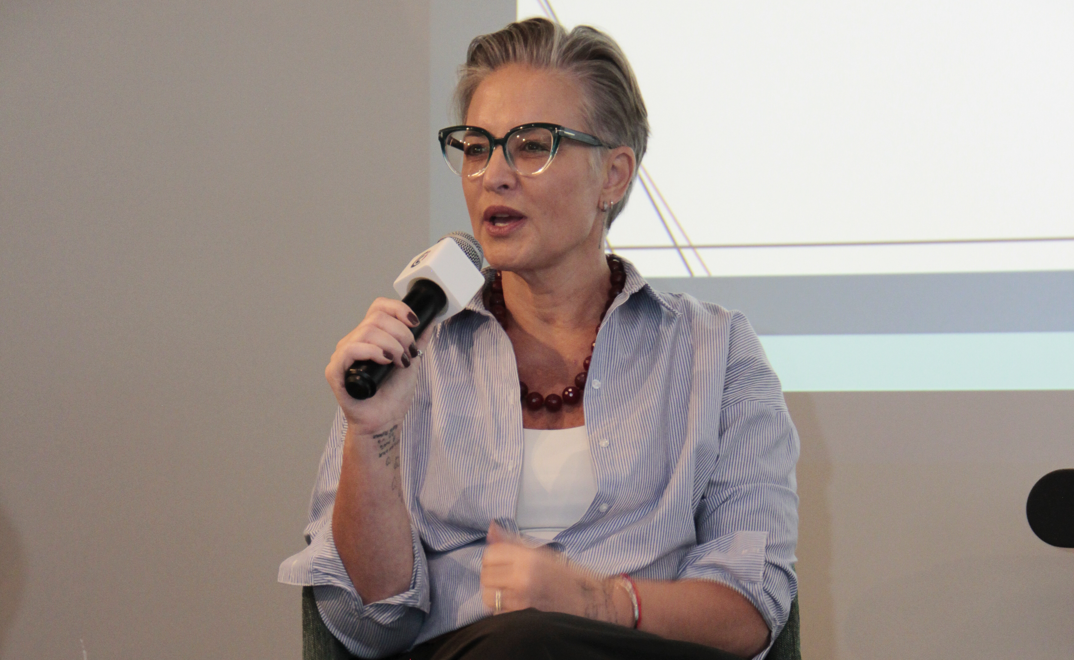 insights-mercado-trabalho-alessandra-peixoto (1)