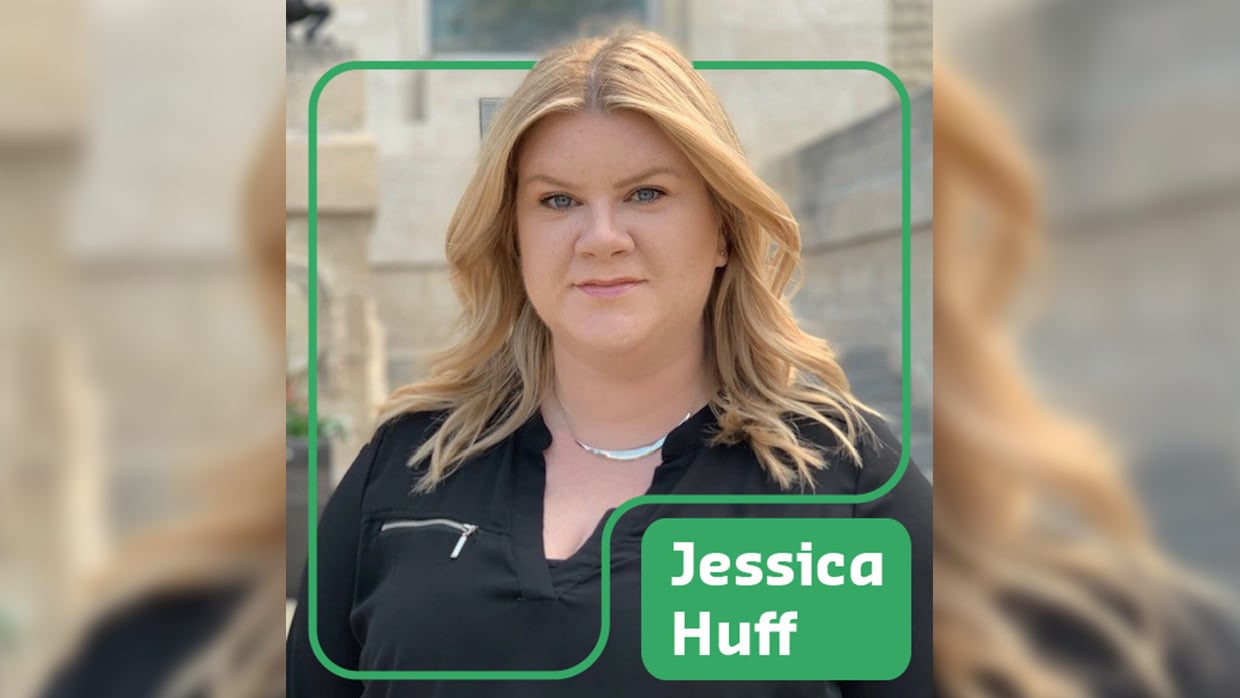 Jessica-Huff--Frontline-Worker-Resident-District-Manager-Energy-Resources-blog-1240x698