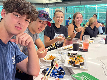 students-eating-sushi