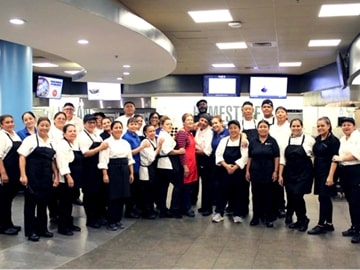 Group photo of the dining staff at Bentley University.