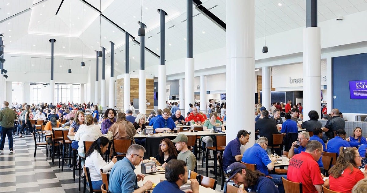Students and guests dining inside the newly built Reber-Thomas Dining Center at Liberty University.