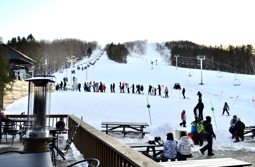Bousquet-Mountain-Crowds-sm