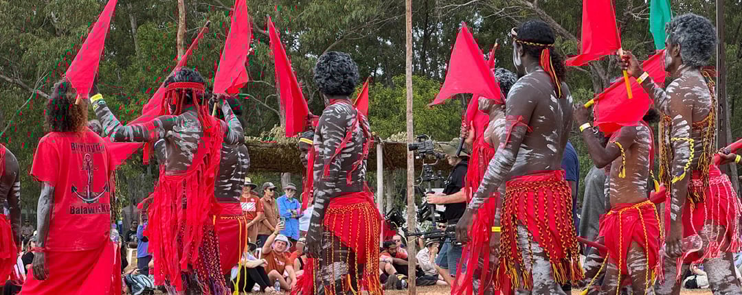 indigenous-cultural-celebration-traditional-dance-australia