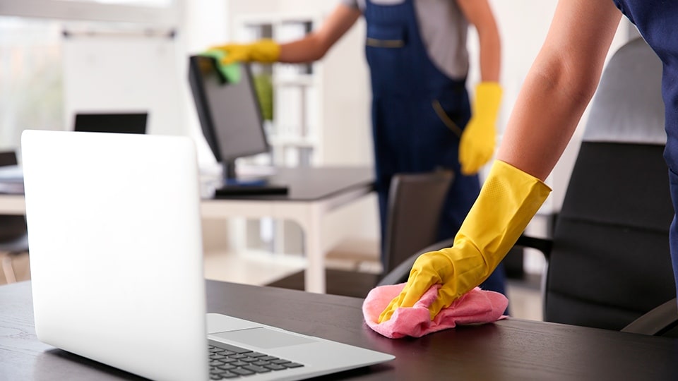 disinfect-and-clean-the-office