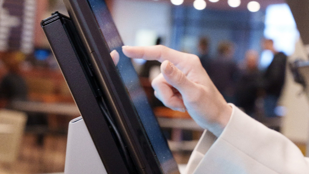 kitchen-works-kiosk-ordering