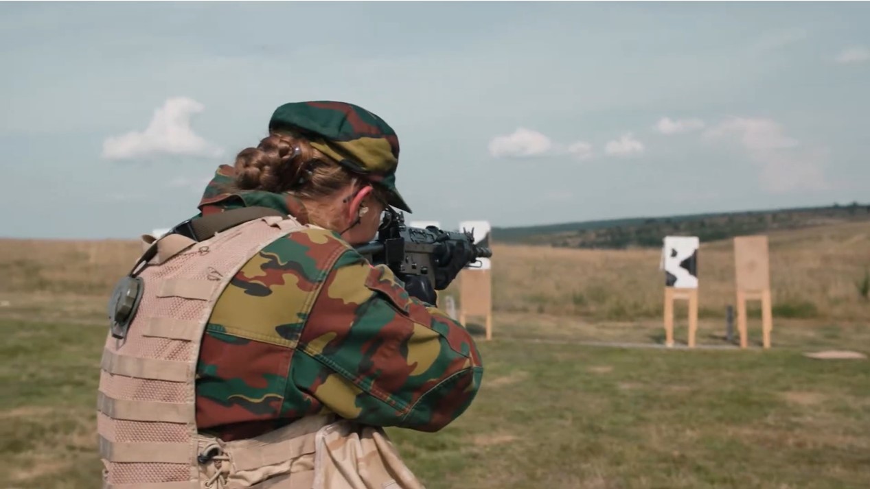 BannerCard_Military_608x342