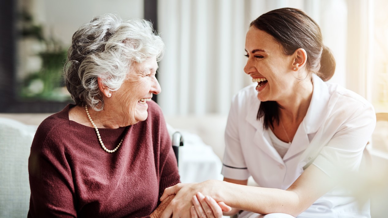 BannerCard_SeniorsServices_608x342