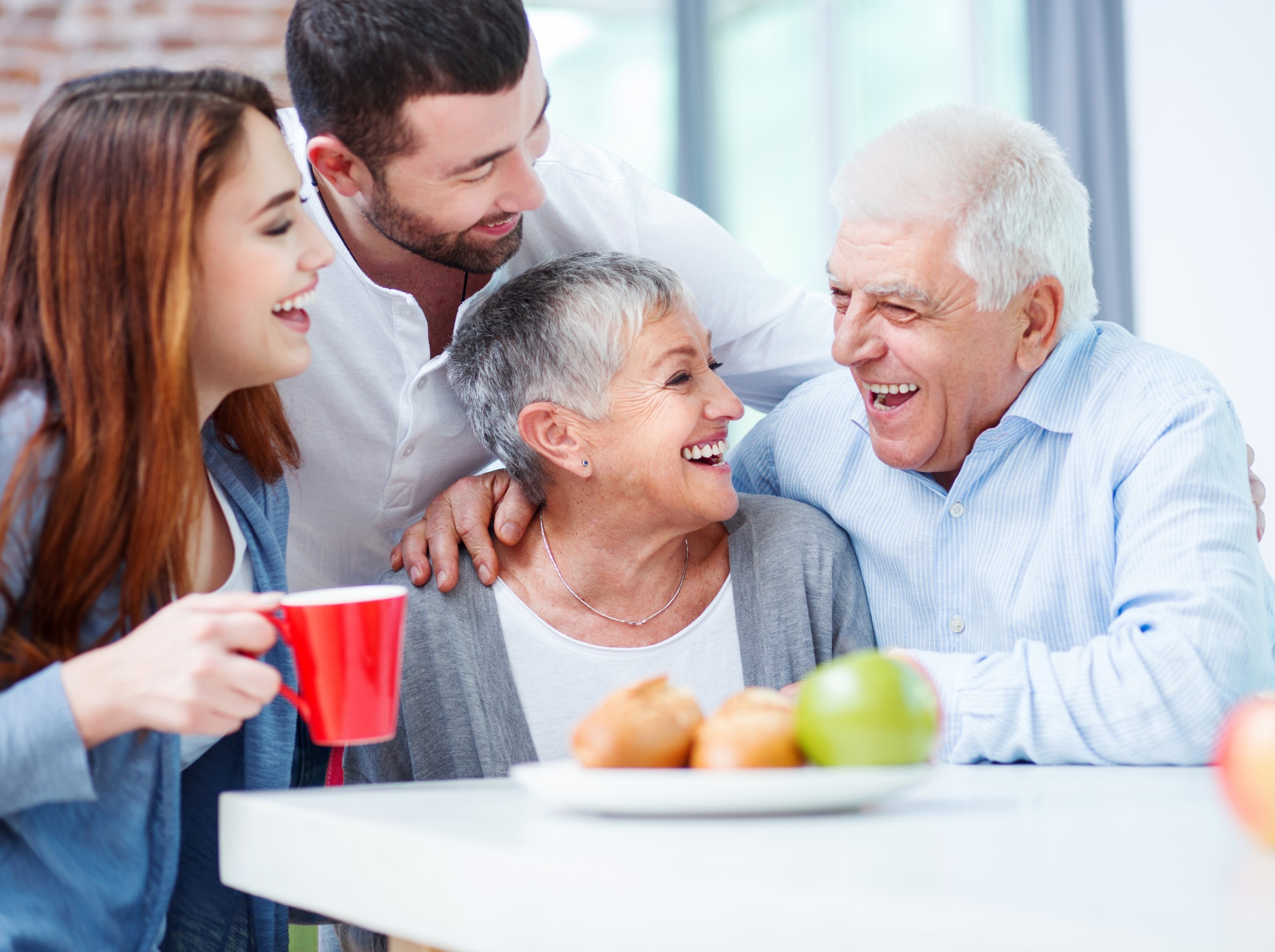 CardSlide_HealthcareVisitors_720x963