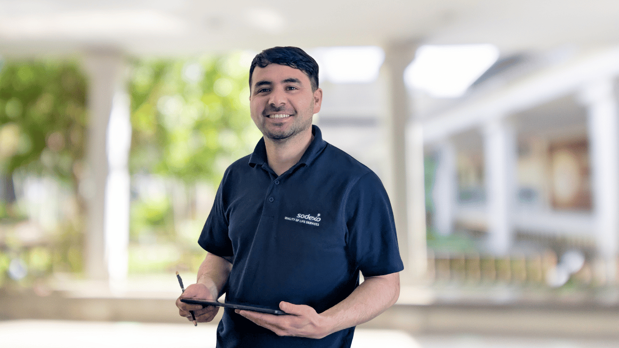 Portrait von Edris Walizadah, Supervisor Cleaning bei Sodexo Deutschland