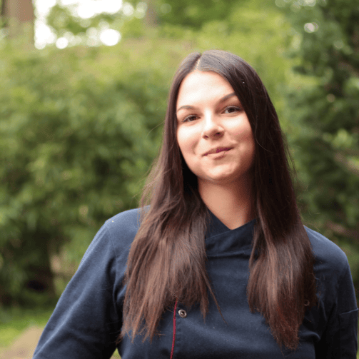 Portrait von Koch-Auszubildender Yara Böhm