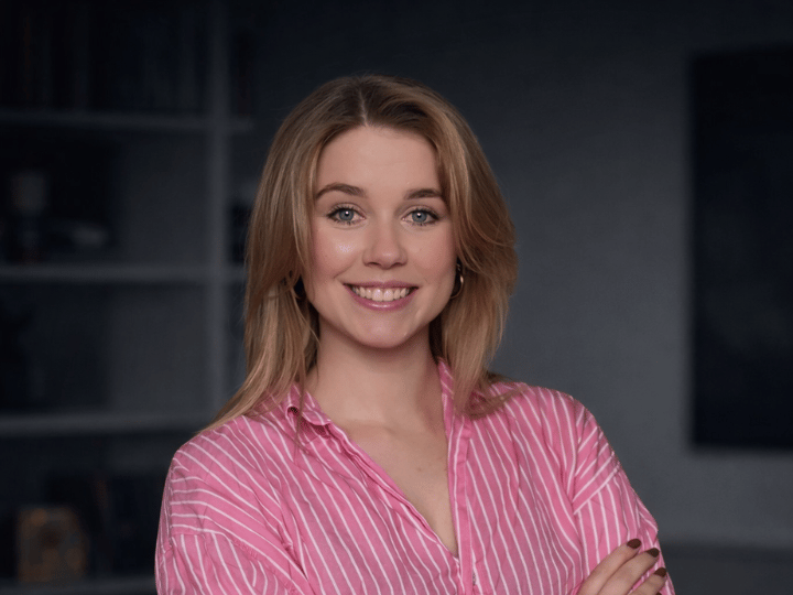 Portrait von Anna Hofmann, Talent & Learning Lead COEU bei Sodexo