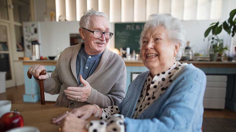 Vanhusten ruokailu hoivakodeissa