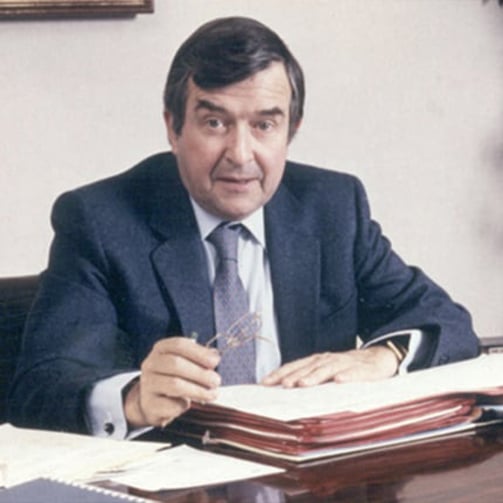 Pierre-Bellon-BannerCard
