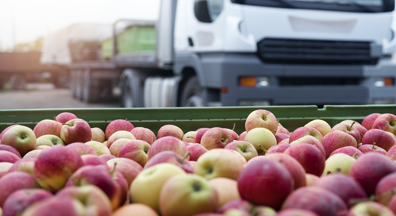apples-delivery-truck-reducing-emissions