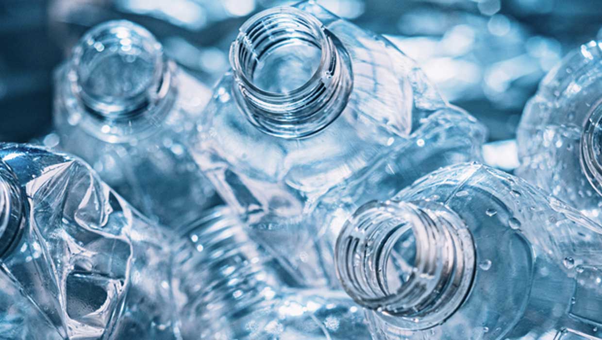 Eliminate 10mila bottiglie di plastica a settimana in favore dell'acqua di rete nelle scuole di Nichelino