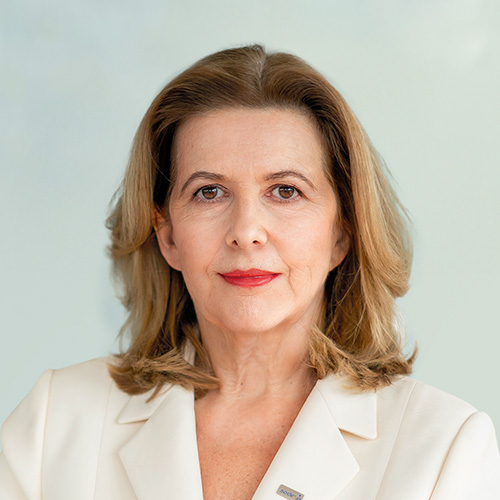 Sophie_Bellon_Board_500x500px