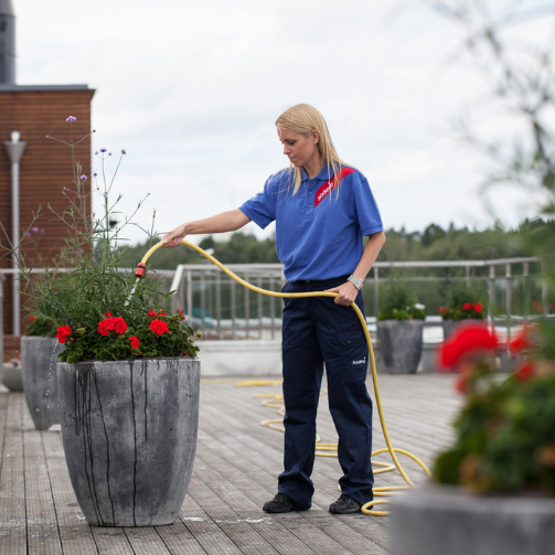 Fastighetssklötsel, utemiljö, trädgårdsarbete