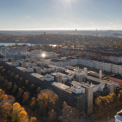 Flygbild över kontorskvarteret Garnisonen i Stockholm