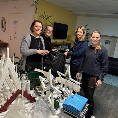 Food Services-teamet städar bort julen på Mötesplats Vårberg