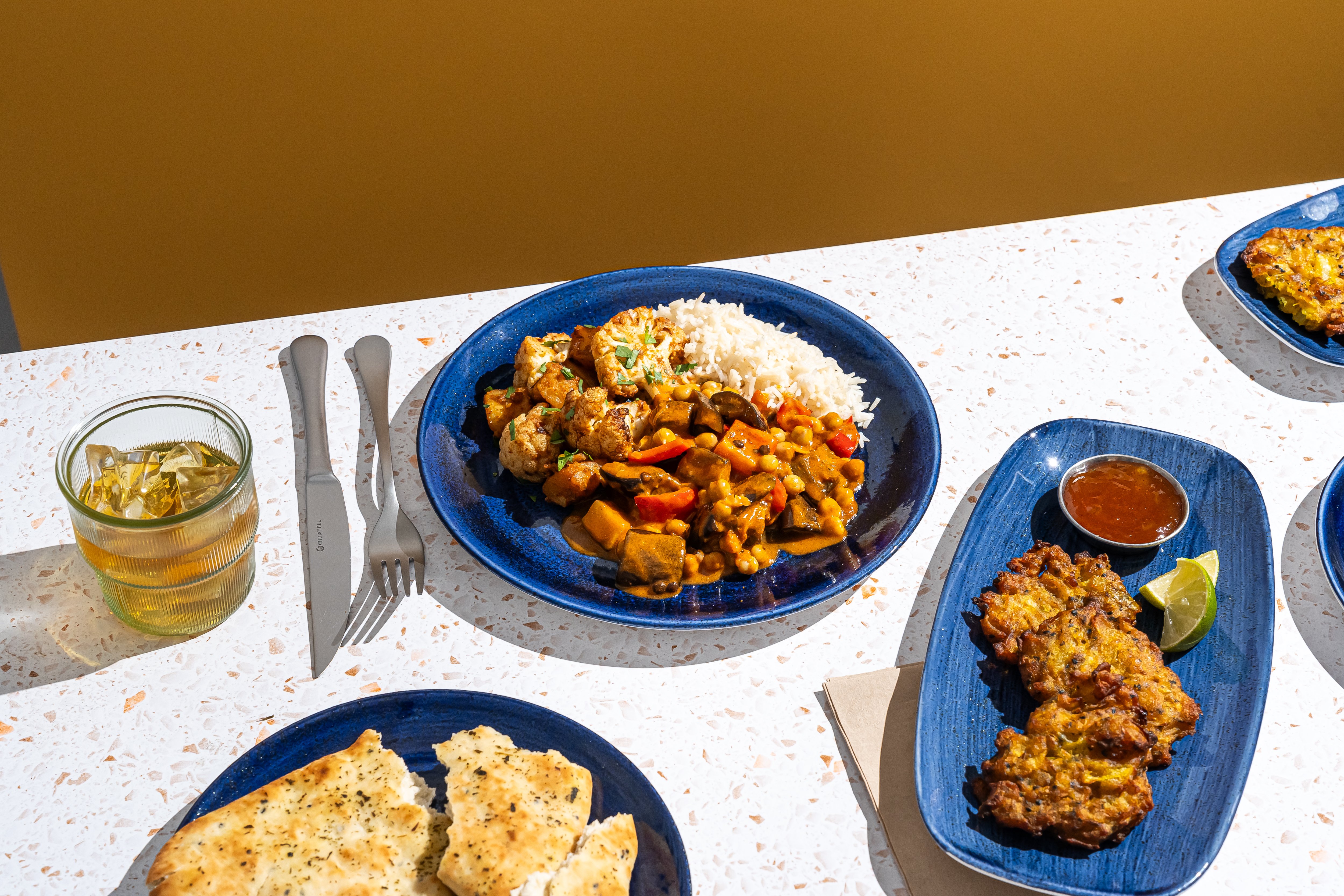 indian chick pea & aubergine korma & aloo gobi -1