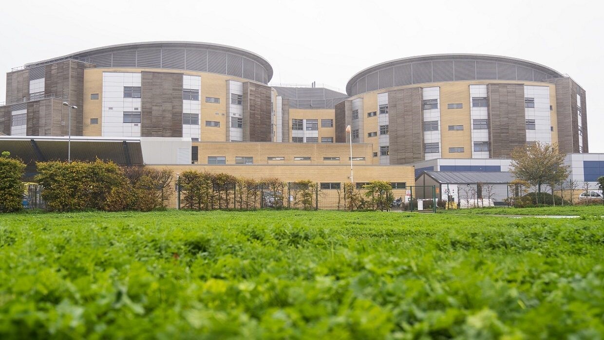 2023-4-17-sodexo-extends-queens-romford-partnership