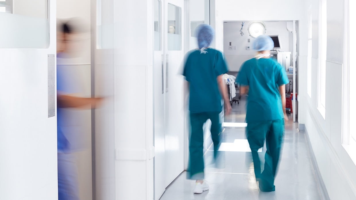 H&C_hospital corridor