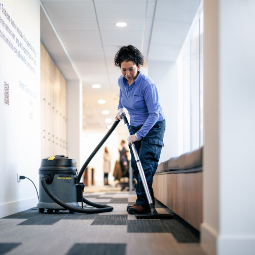 Sodexo employee hovering the floor