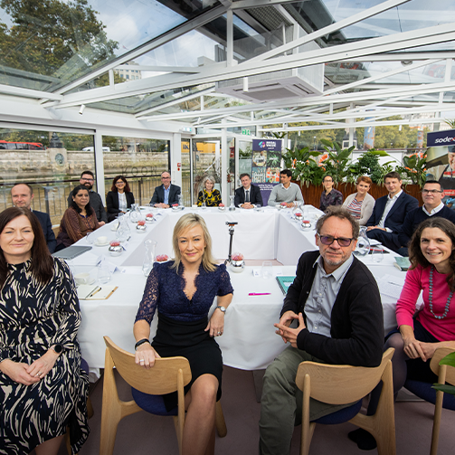 Card-slider_planet_food-waste_round-table_503x503
