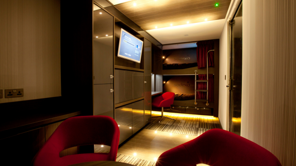 An offshore cabin refurbished by Sodexo