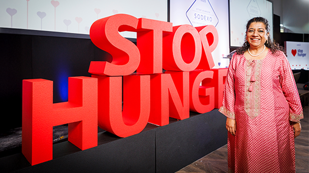 11-excellence-608x342-stop-hunger-4