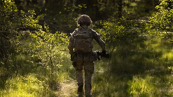people-veterans-reservist-soldier-608x342