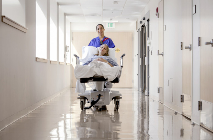 digital_xs_217_300712_GK1242_PATIENTTRANSPORT