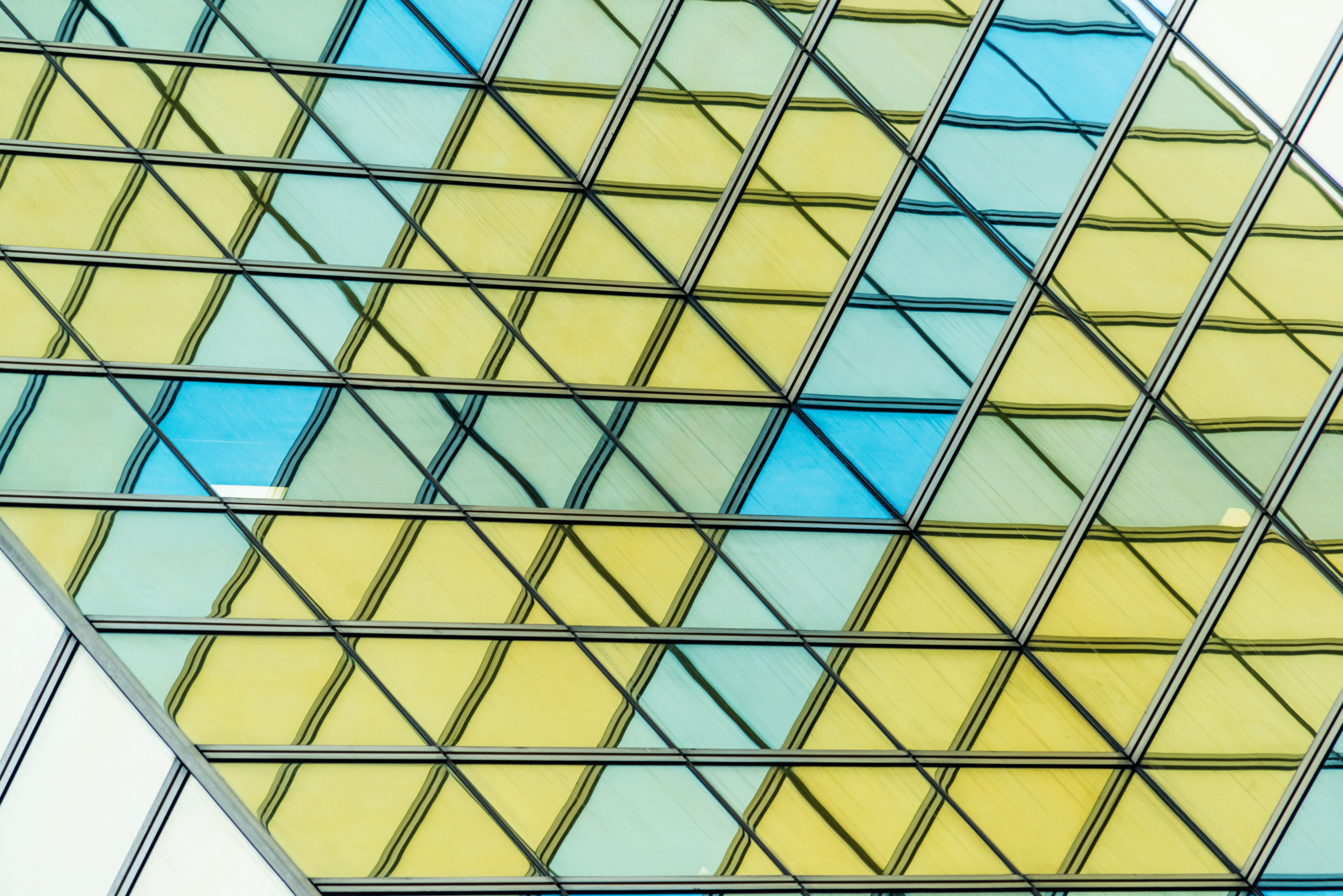 detail-shot-high-rise-buildings-modern-city (1)