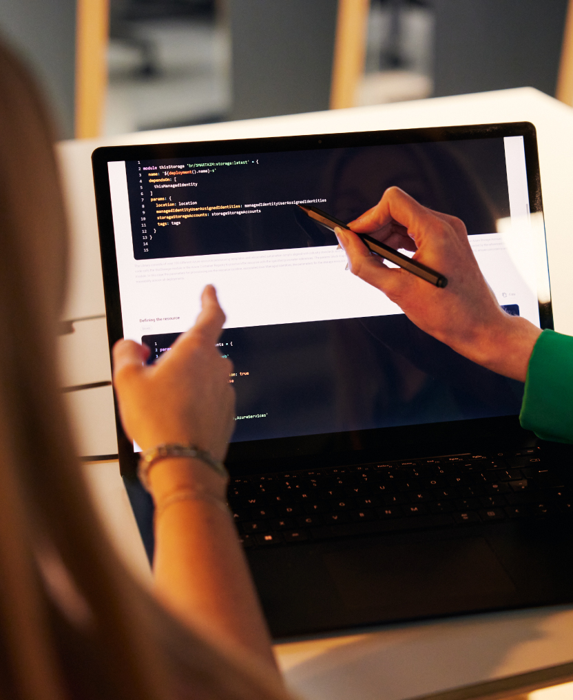 devresources_featurecard_codingtogether_832x1016