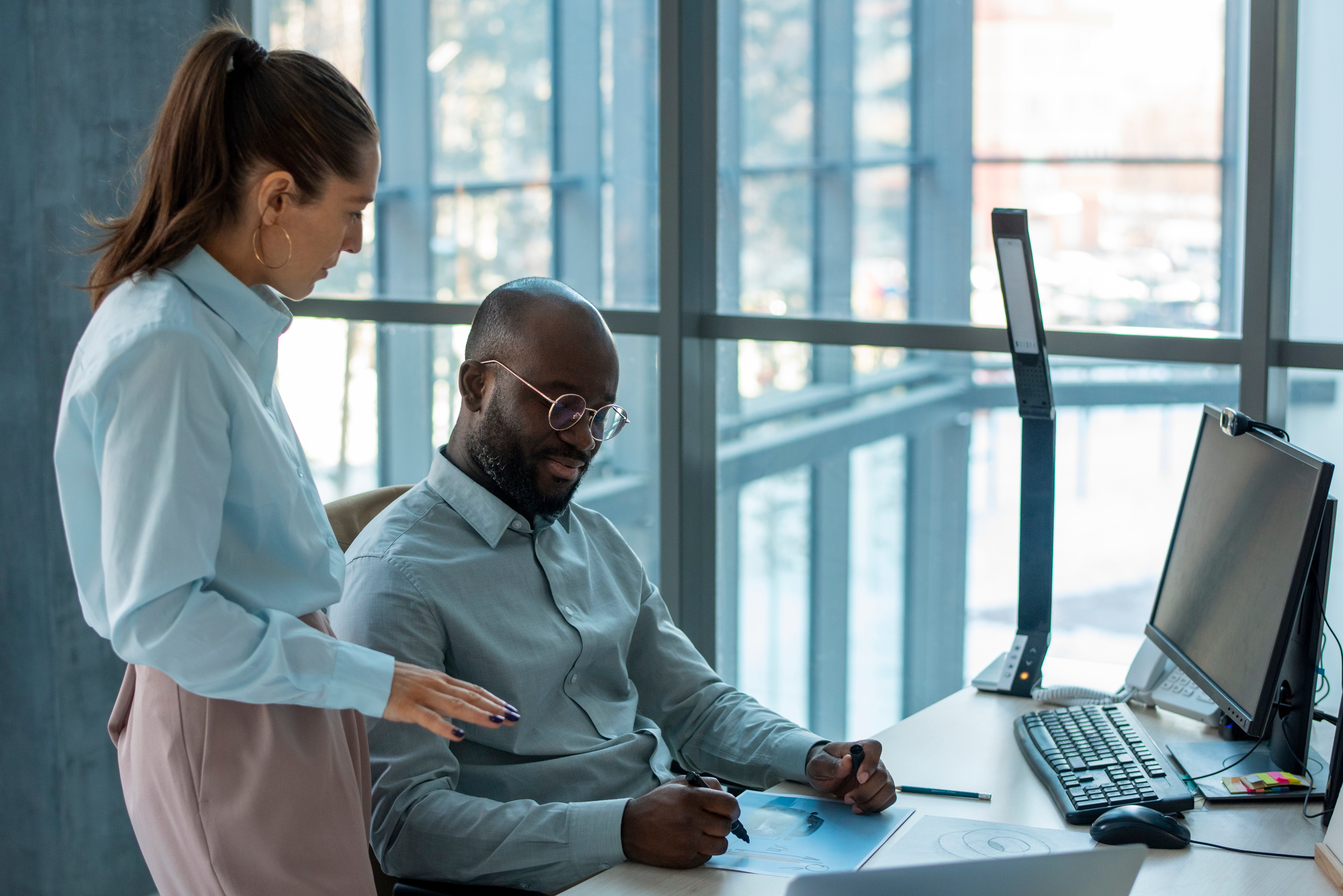 industrial-designers-working-3d-model