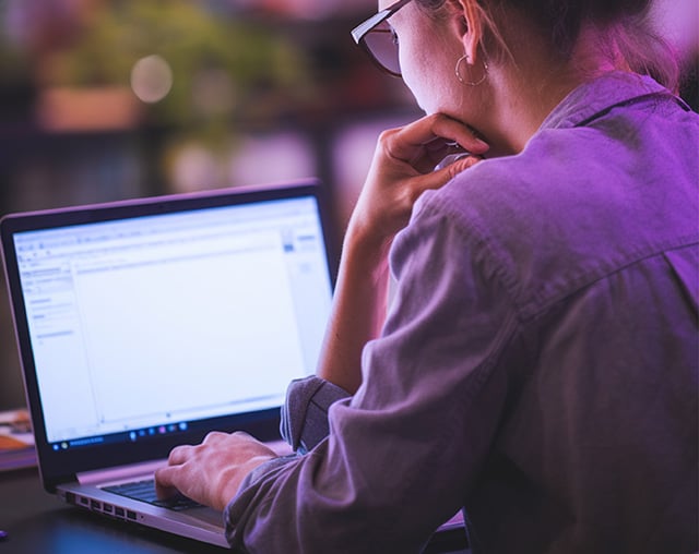 laptop_work_software_640x508