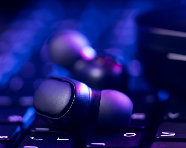 music_texture_earbuds__640x508