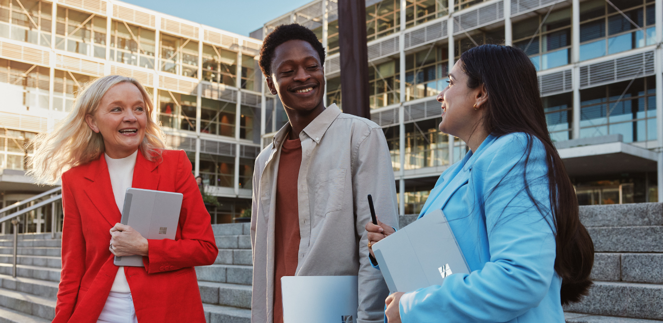 salibrary_tout_walkinggroup_1312x640