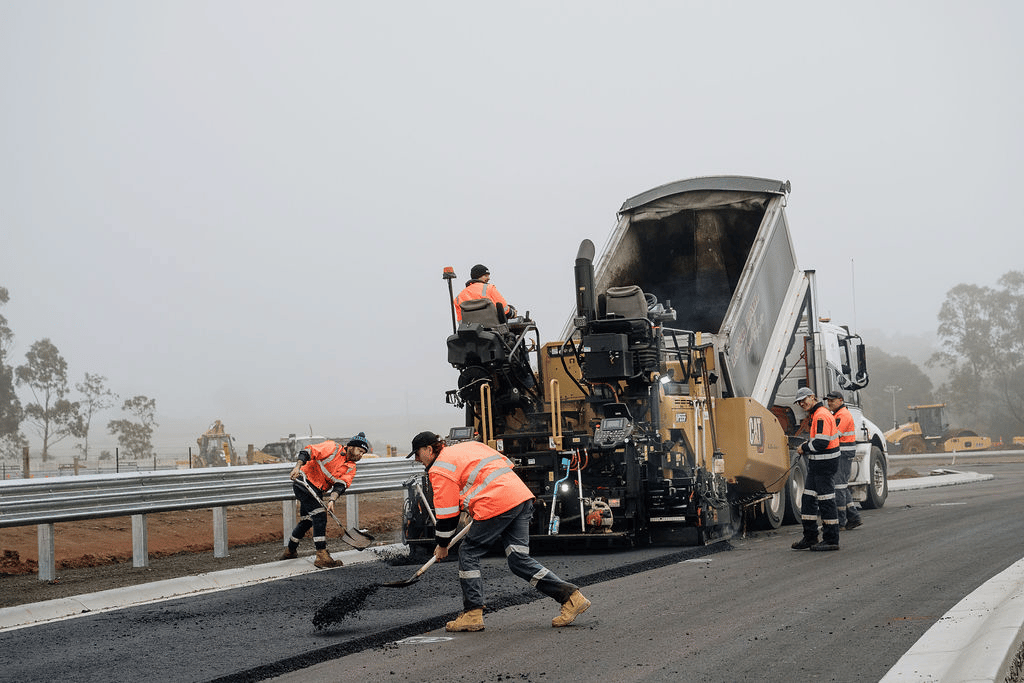 Crews-completing-ashphalting