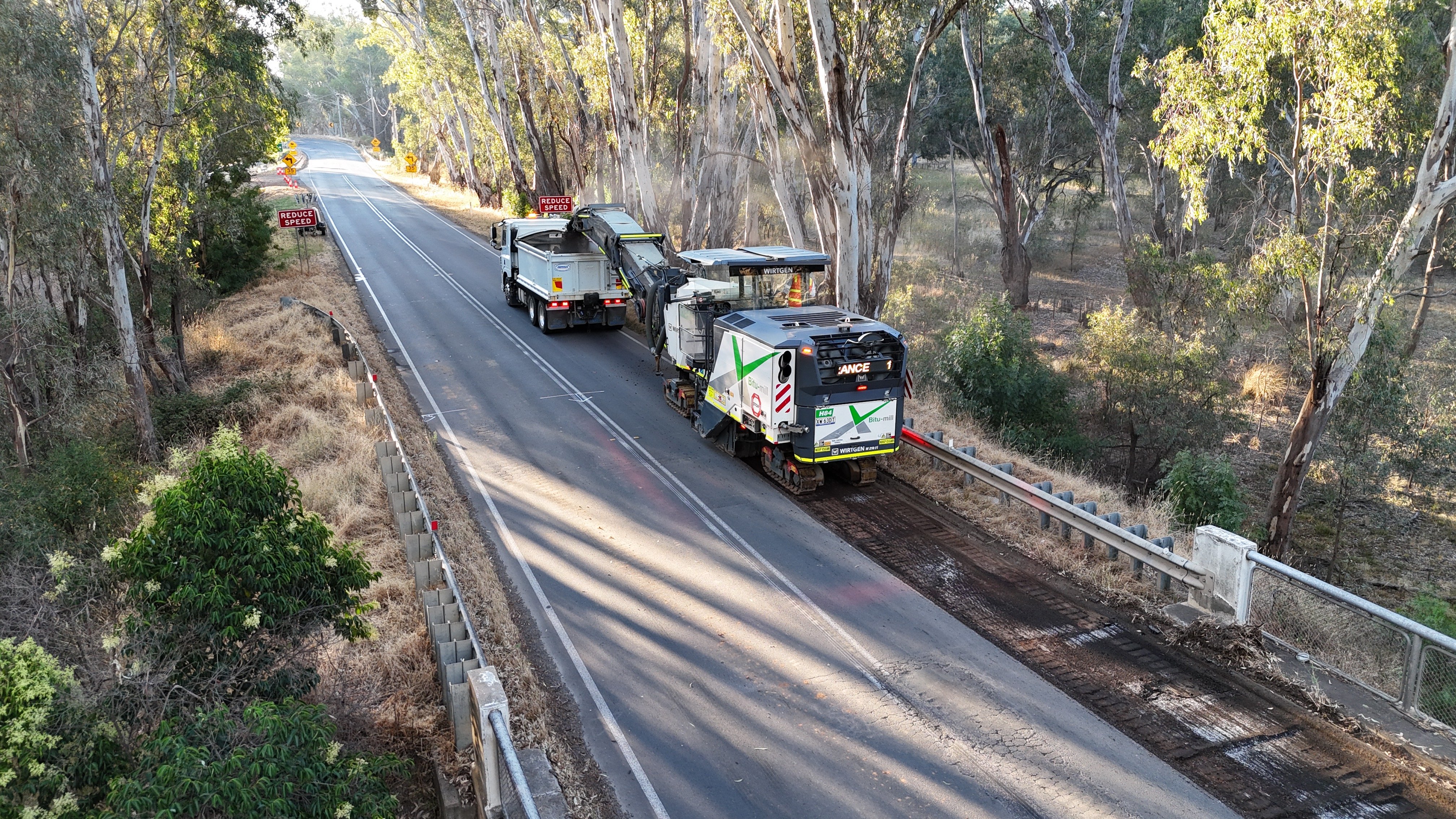 Murchison Road Bridge resurfacing (3)
