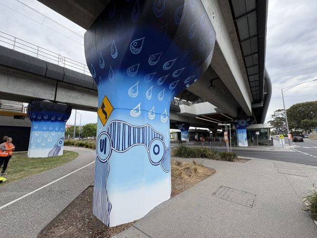 5_of_5_muderra_way_overpass