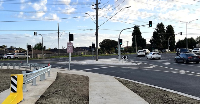 Image of new pedestrian crossing with traffic lights on Edgars Road left turn slip lane.