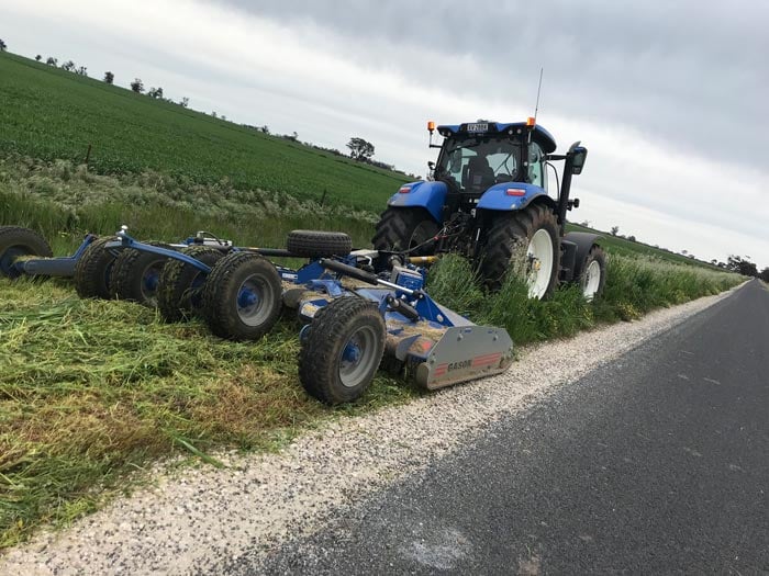 blue-farm-tractor-700x525