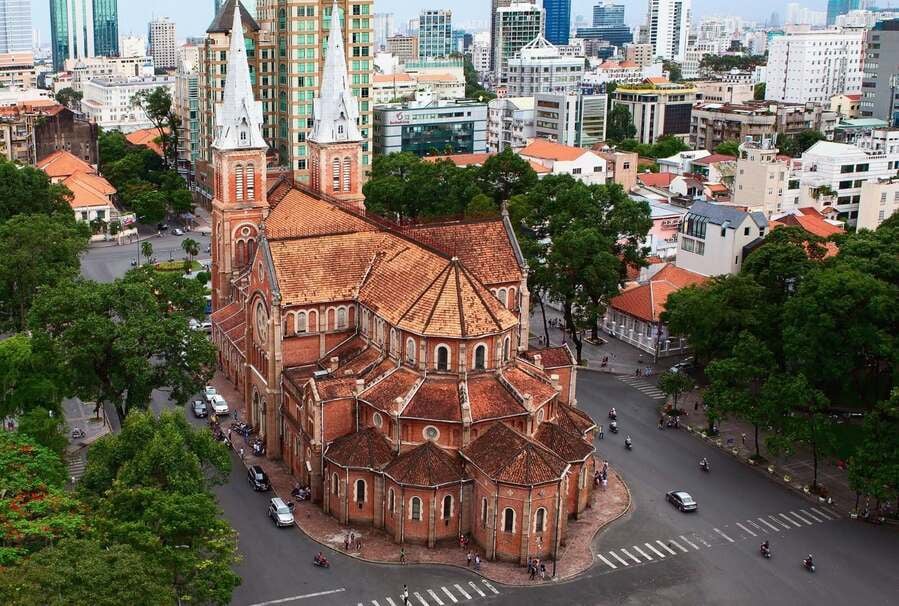 Vé máy bay Đà Nẵng Sài Gòn: Giá vé, lịch bay & cách đặt