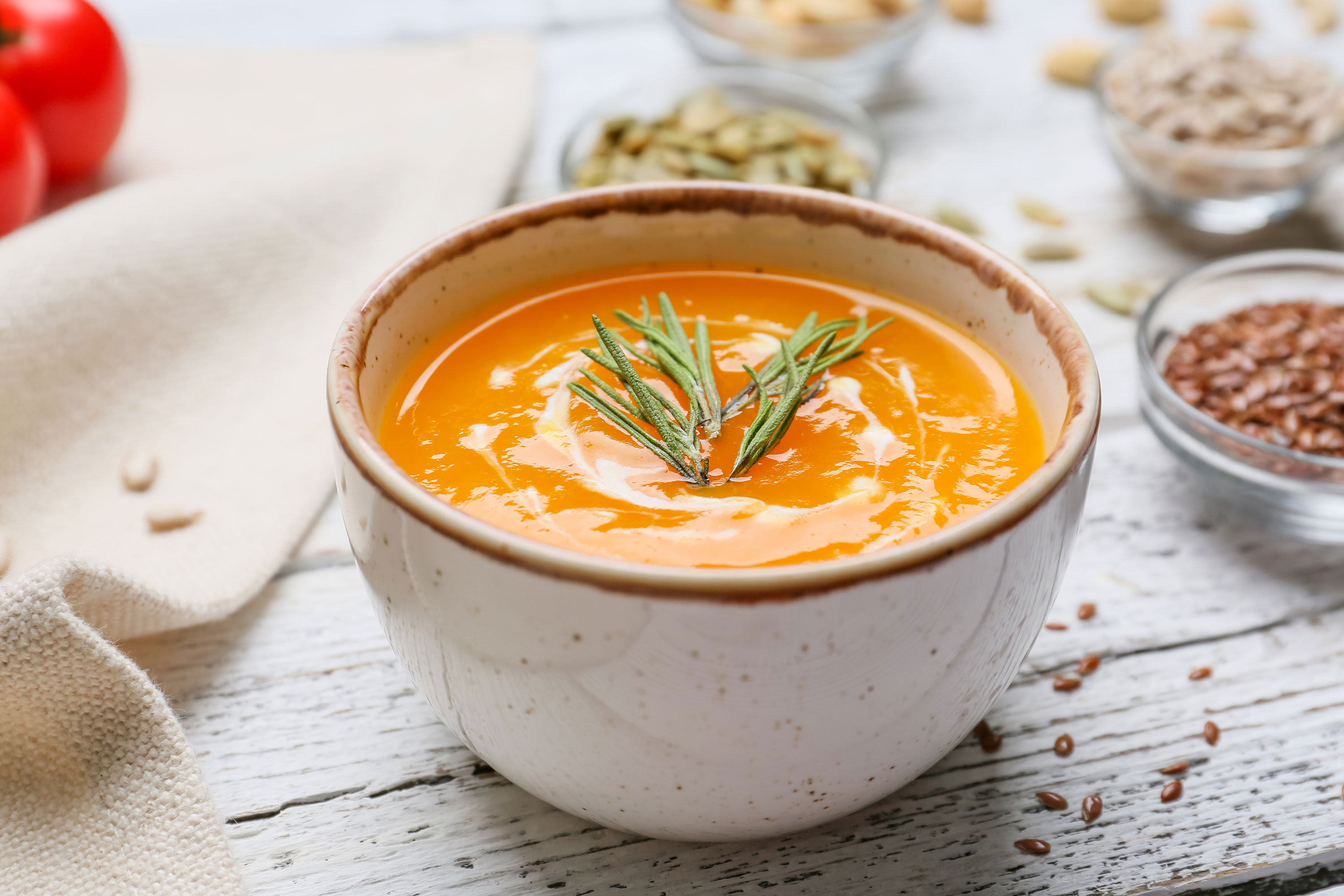 carrot-soup-385658535
